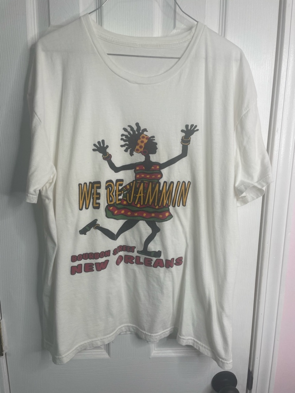 We Be Jamin’ New Orleans graphic short sleeve tee. Cool.